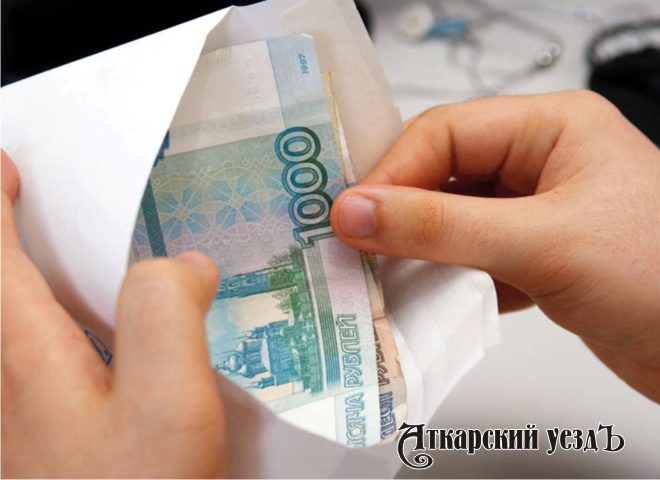 Получать зарплату «в конверте» готовы почти 40% жителей России