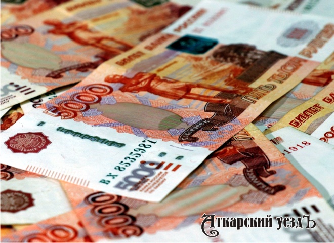 В Саратовской области средняя зарплата превысила 37 тысяч рублей