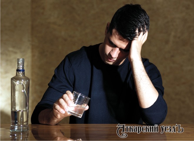 Любителей алкоголя предупредили о риске слабоумия и шизофрении