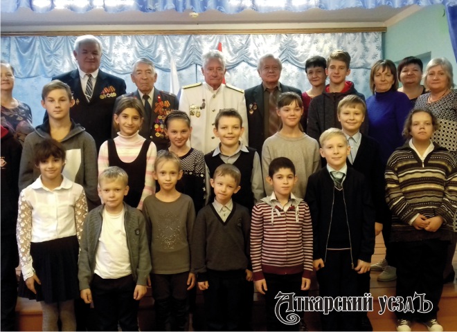 Аткарские ветераны посетили с визитом школу в селе Прокудино