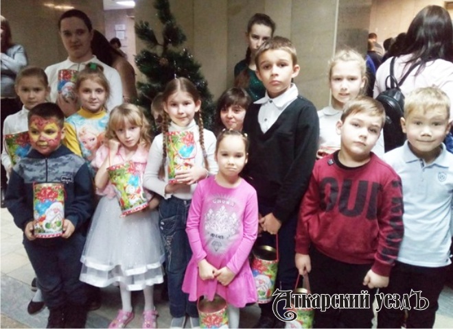 Аткарские дети стали участниками «Рождественского сочельника» в Саратове
