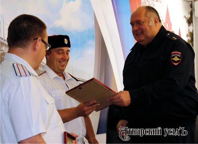 Атаман Андрей Фетисов и генерал-лейтенант Сергей Аренин