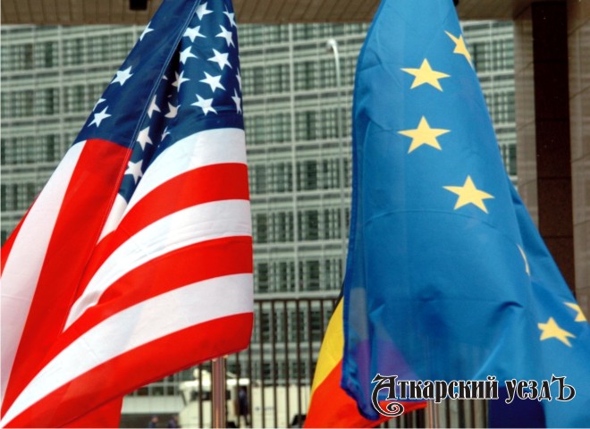 Левада-Центр: россияне стали лучше относиться к ЕС и США