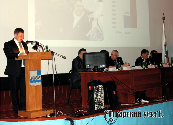 Глава администрации Аткарского МР подводит итоги за 2015 год