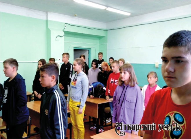 В школе Барановки почтили память жертв страшного теракта в Беслане