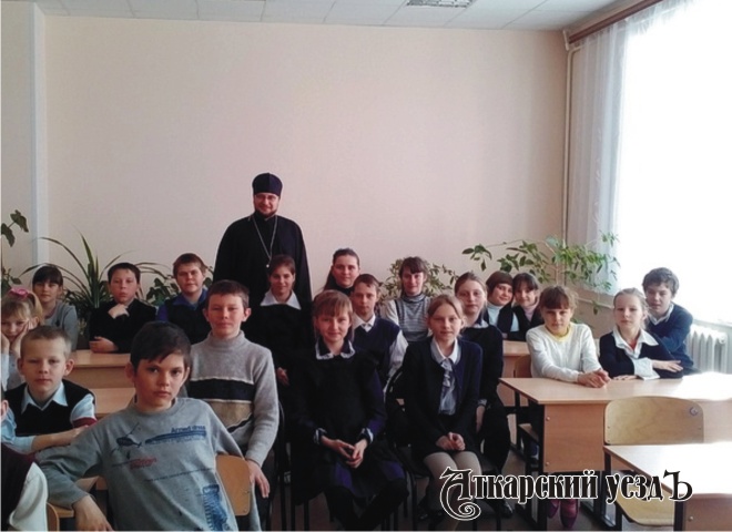 Священник Роман Болотнов рассказал детям о Великом посте