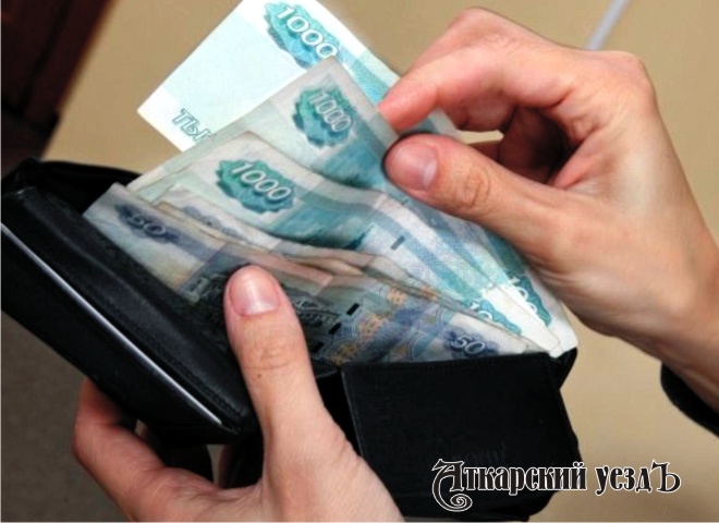 Бюджетников Саратовской области в октябре ждёт повышение зарплат