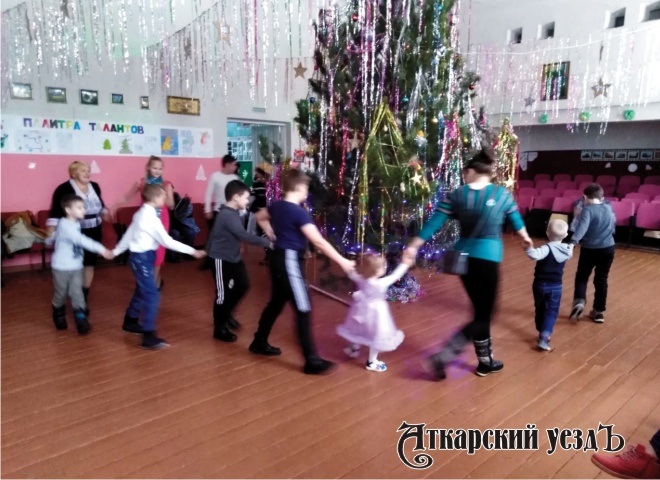 В Даниловском СДК прошла Рождественская елка для детей