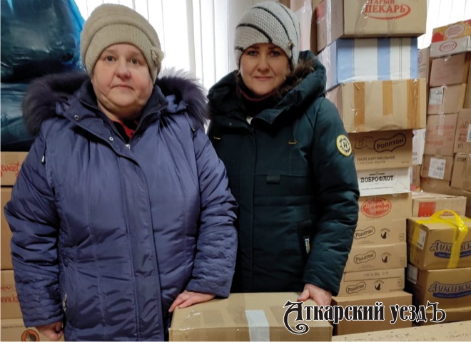 Женсовет и школьники села Даниловка отправили посылки на фронт