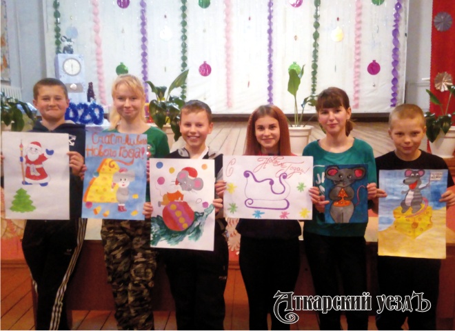 Участники конкурса рисунков в Даниловке Аткарского района
