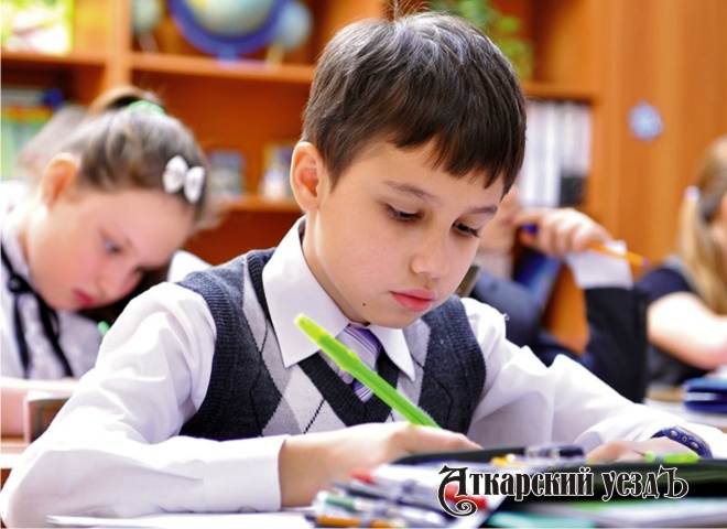 Жители России перечислили самые важные школьные предметы
