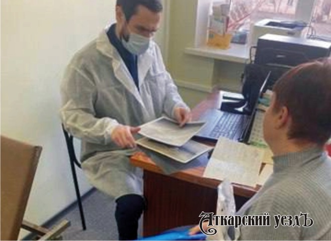 В Аткарской РБ провел прием саратовский ортопед-травмотолог