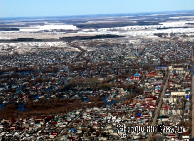 Буренин констатировал прохождение пика паводка в Саратовской области