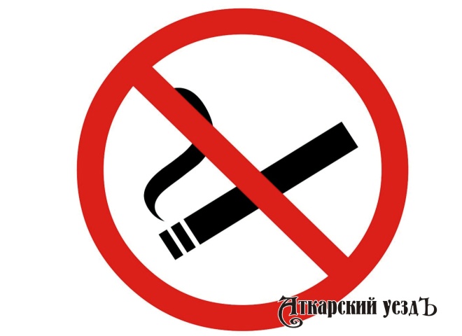 В Думе могут запретить россиянам курить возле подъезда