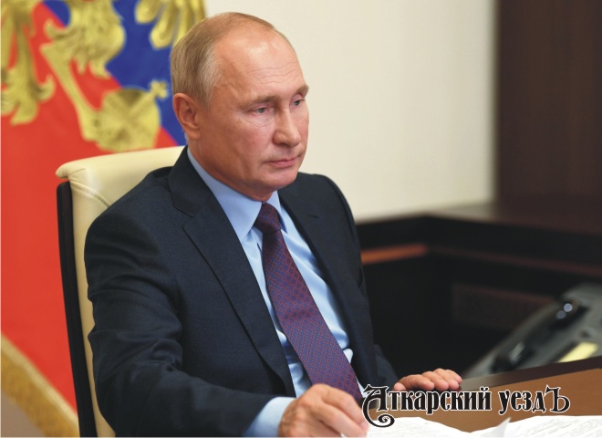 Президентом подписан указ о выплатах пенсионерам по 10000 рублей