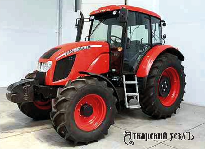 Администрация Аткарского района к зиме купит трактор за 2,3 млн