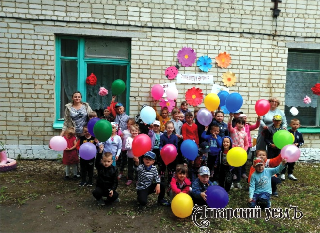 В поселке Тургенево в День защиты детей провели праздник для ребят
