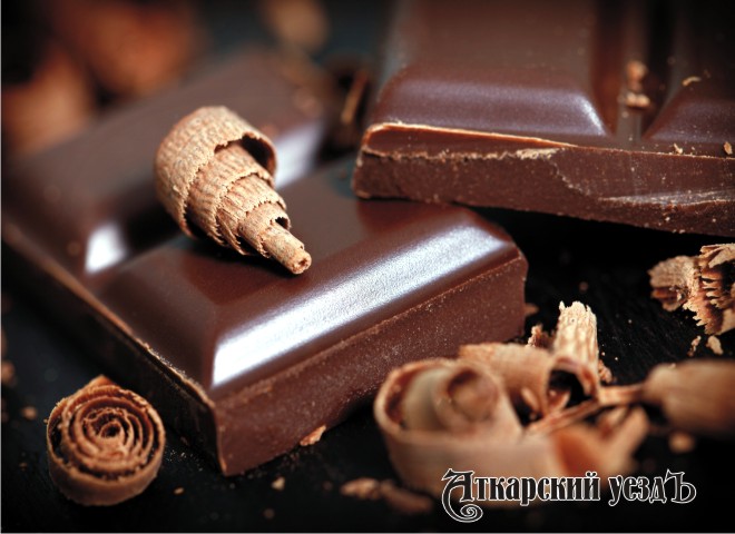 Горький шоколад в плитке