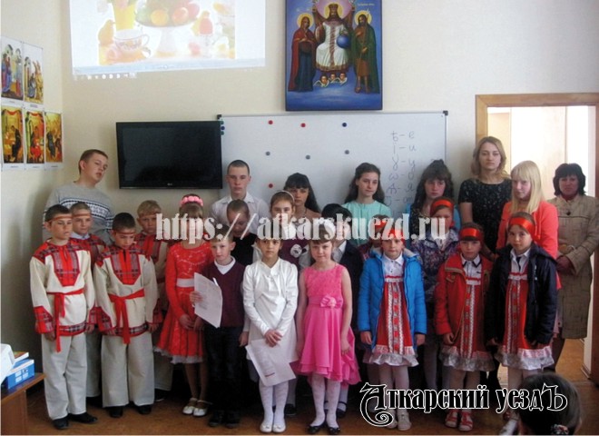 В воскресных школах Аткарска прошли Пасхальные праздники