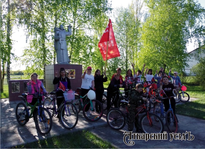 В поселке Лопуховка состоялся велопробег «Zа нашу Победу!»