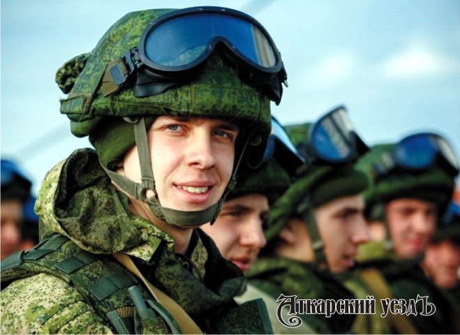 Путиным подписаны указы о выплате военным и правоохранителям