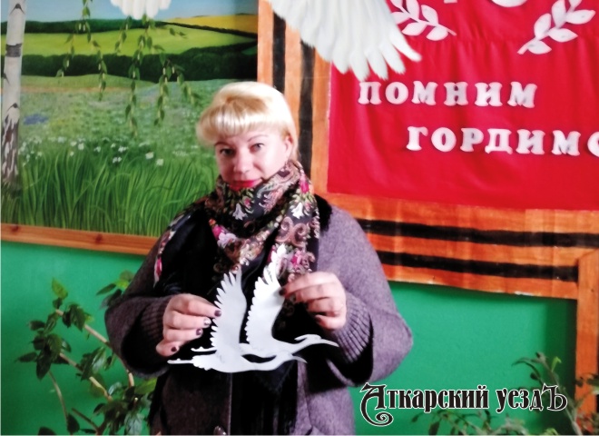 В селе Даниловка прошел тематический час «Праздник белых журавлей»