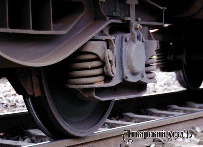 На перегоне Екатериновка – Лопуховка поезд столкнулся с трактором