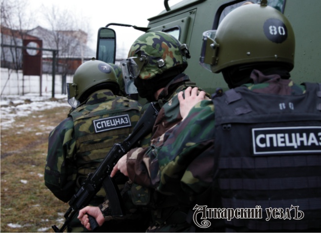 ФСБ в Саратовской области предотвратила теракт и уничтожила преступников