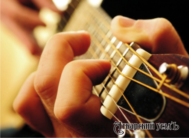В Саратовской области спор из-за гитары закончился смертью мужчины