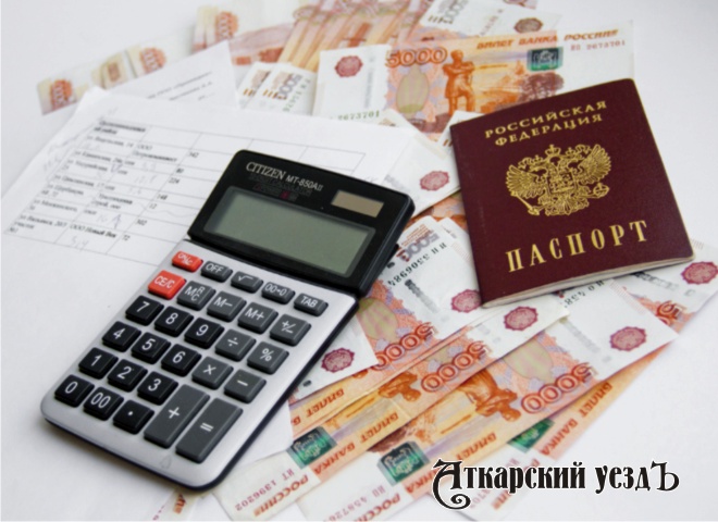 Экс-сотрудница банка «повесила» на клиентов кредиты на 175 тысяч рублей