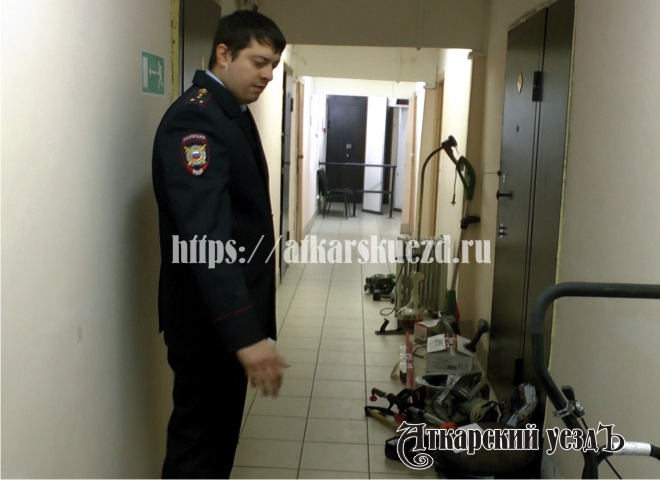 В Саратовской области задержали группу похитителей лодочных моторов