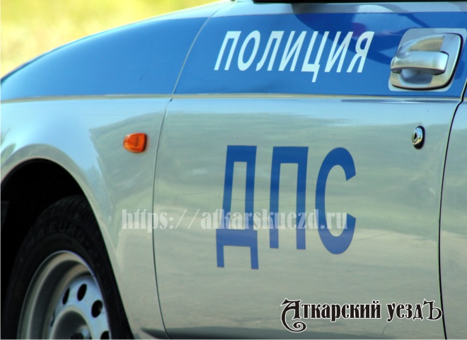 Надписи Полиция и ДПС на автомобиле Lada Priora