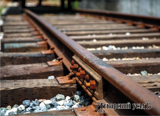 СМИ: погибшим на железной дороге у вокзала оказался самоубийца