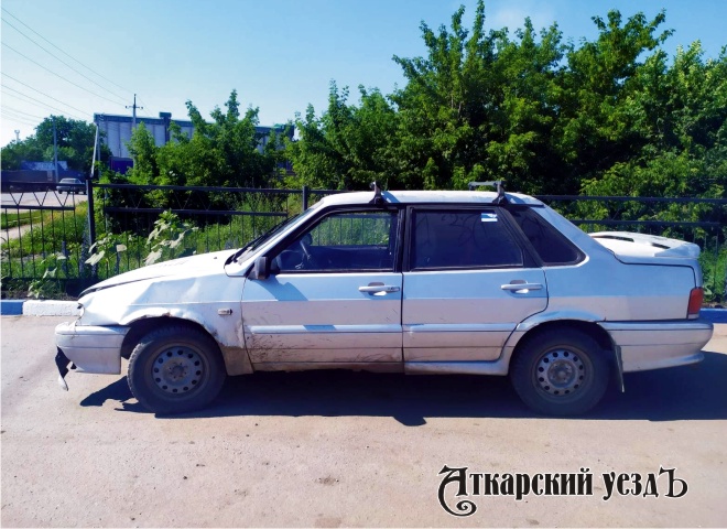 Аткарские полицейские раскрыли угон автомобиля ВАЗ-2115