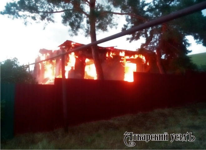 В селе Воеводчино сгорел дом из-за неисправной электропроводки