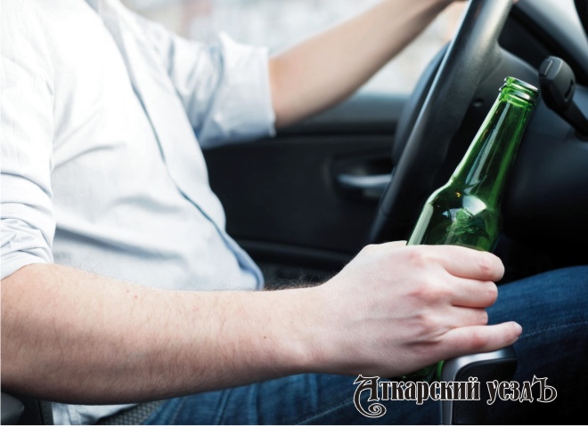 46-летний аткарчанин угнал автомобиль и попался на пьяной езде