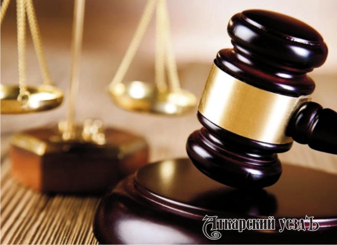 Суд лишил 35-летнюю жительницу Аткарска родительских прав