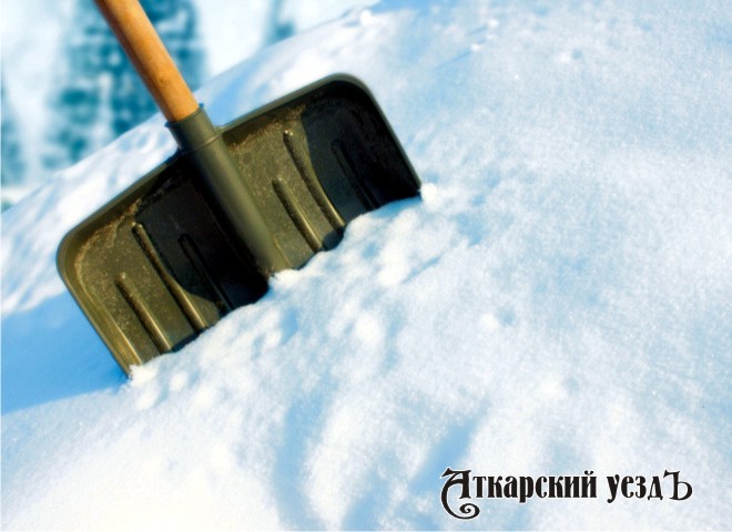 Управляющие компании в Аткарске плохо расчищают дворы от снега