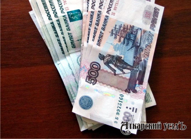 Средняя зарплата в Саратовской губернии составила 22 тысячи 31 рубль