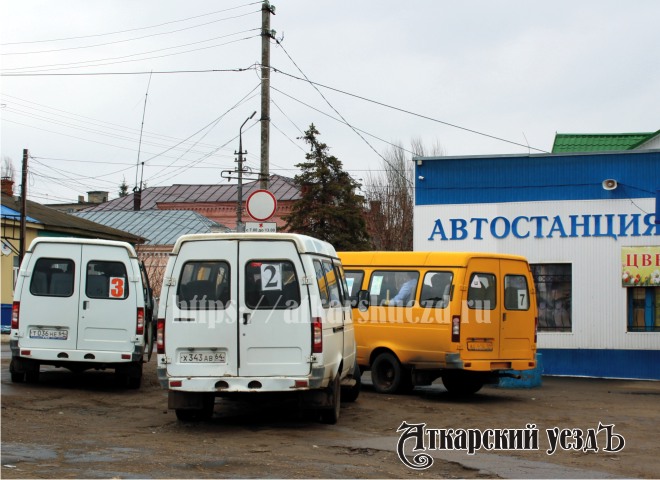 Маршрутные такси в районе Аткарской автостанции