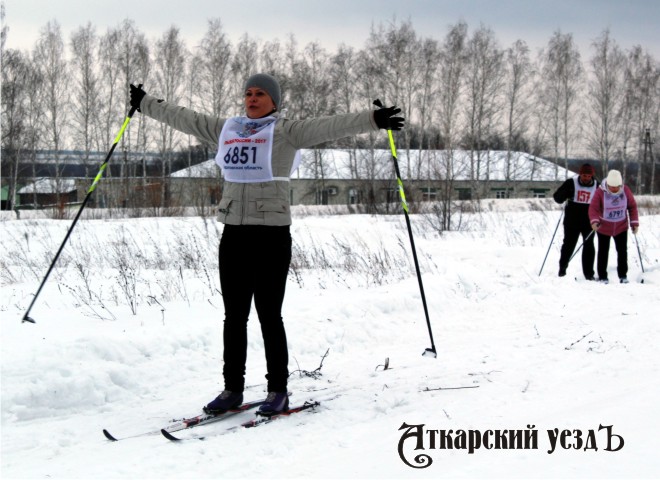В Аткарском районе впервые прошла лыжная гонка среди руководителей предприятий и организаций
