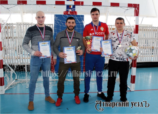 «Локомотив» завершил Чемпионат Аткарского МР победой над путейцами