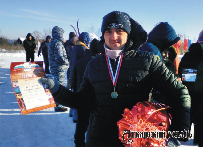 Победитель лыжни-2017 среди мужчин Александр Лазарев