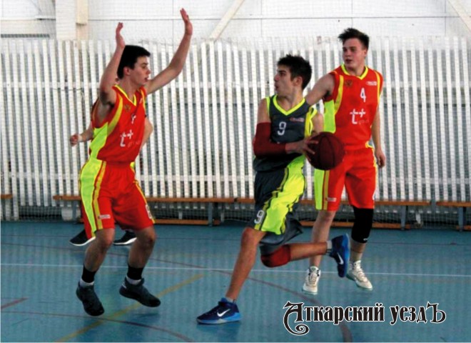 Аткарские юноши сыграют в финале престижного баскетбольного турнира