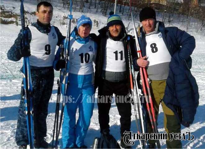 Аткарские полицейские на лыжных соревнованиях