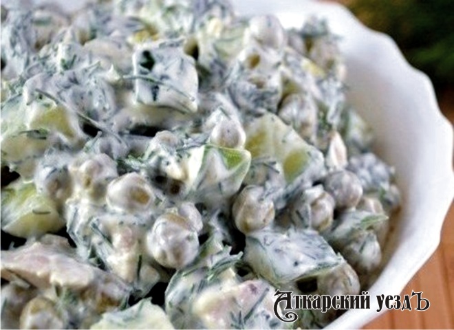 Рецепт дня от «Аткарского уезда»: салат со сметаной «Леди»