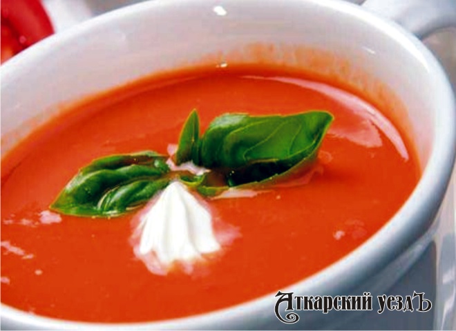 Рецепт дня от «АУ»: томатный суп с базиликом и чесноком