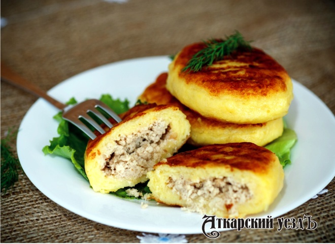 Картофельные зразы с мясом – рецепт дня от «Аткарского уезда»