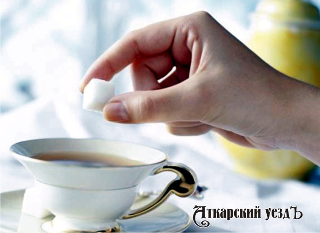 Чашка чая с сахаром