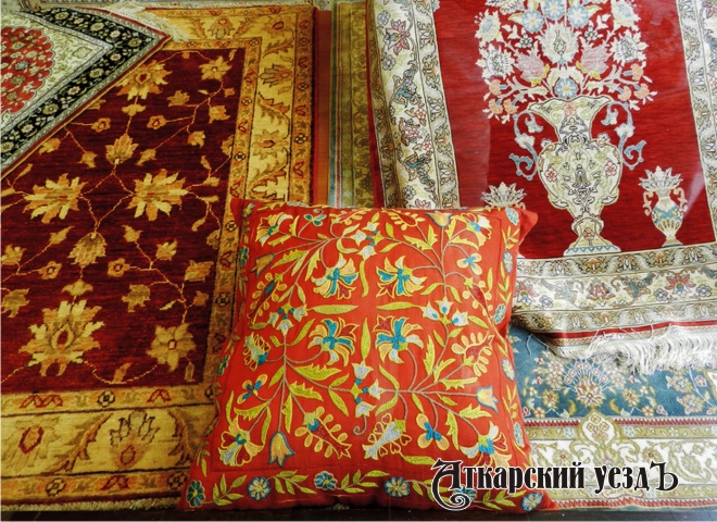 Турецкие ткани и пятигорские меха – на ярмарке-распродаже в РКЦ